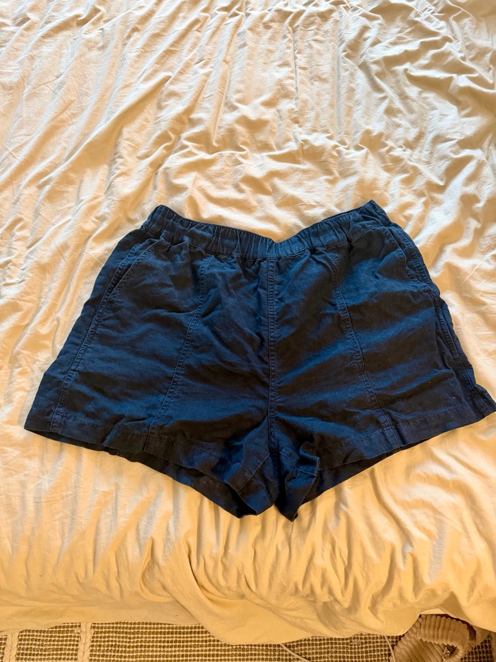 Madewell linen pull on shorts with pockets